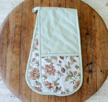 Pretty Floral Double Oven Glove